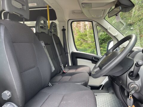 Peugeot Boxer BLUE HDI 440 L4H2 17 SEAT MINIBUS Non D1 Lightweight with sensors and ramp 25