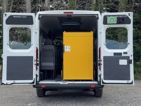 Peugeot Boxer BLUE HDI 440 L4H2 17 SEAT MINIBUS Non D1 Lightweight with sensors and ramp 18