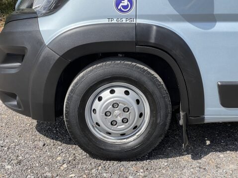 Peugeot Boxer BLUEHDI 440 L4H2 17SEAT MINIBUS LITE NonD1 A/C, RAMP, CAM, SENSORS, EURO 6 38