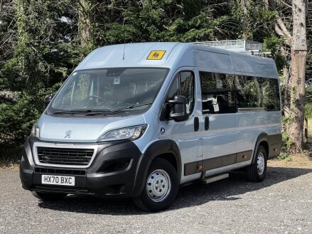 Peugeot Boxer BLUEHDI 440 L4H2 17SEAT MINIBUS LITE NonD1 A/C, RAMP, CAM, SENSORS, EURO 6