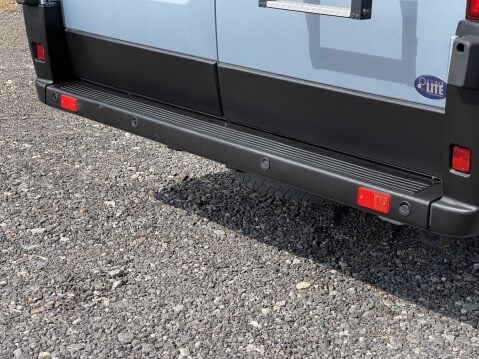 Peugeot Boxer BLUEHDI 440 L4H2 17SEAT MINIBUS LITE NonD1 A/C, RAMP, CAM, SENSORS, EURO 6 13