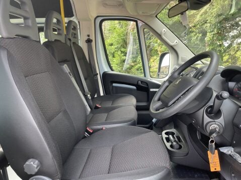 Peugeot Boxer BLUEHDI 440 L4H2 17SEAT MINIBUS LITE NonD1 A/C, RAMP, CAM, SENSORS, EURO 6 27