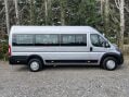 Peugeot Boxer BLUEHDI 440 L4 17 SEAT LIGHTWEIGHT MINIBUS Non D1 with Parking sensors EURO 9