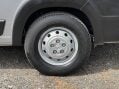 Peugeot Boxer BLUEHDI 440 L4 17 SEAT LIGHTWEIGHT MINIBUS Non D1 with Parking sensors EURO 41