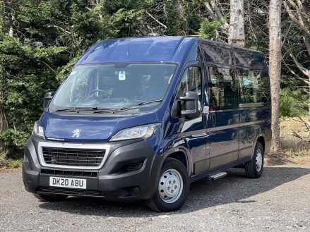 Peugeot Boxer BLUEHDI 435 L3H2 17 SEAT NON D1 MINIBUS WITH AC NAV CRUISE SENSORS TOWBAR