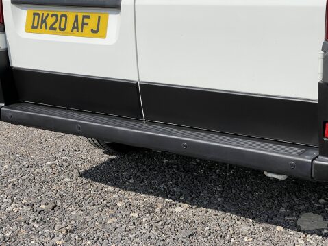 Peugeot Boxer BLUEHDI 435 L3H2 17 SEAT NON D1 MINIBUS WITH TELESCOPIC RAMPS & SENSORS, E6 9