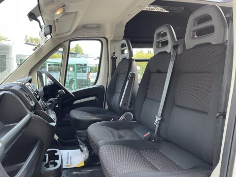 Peugeot Boxer BLUEHDI 435 L3H2 17 SEAT NON D1 MINIBUS WITH TELESCOPIC RAMPS & SENSORS, E6 23