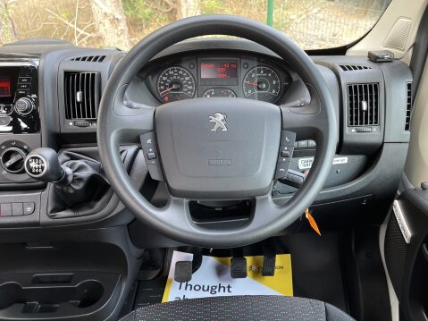 Peugeot Boxer BLUEHDI 435 L3H2 17 SEAT NON D1 MINIBUS WITH TELESCOPIC RAMPS & SENSORS, E6 26