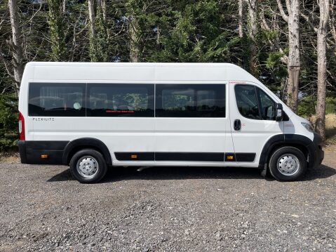 Citroen Relay 40 L4H2 17 SEAT NON-D1 MINIBUS WITH RAMP AC SENSORS. EURO 6 12