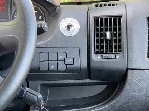 Citroen Relay 40 L4H2 17 SEAT NON-D1 MINIBUS WITH RAMP AC SENSORS. EURO 6 28