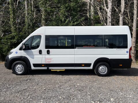 Citroen Relay 40 L4H2 17 SEAT NON-D1 MINIBUS WITH RAMP AC SENSORS. EURO 6 18