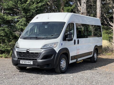 Citroen Relay 40 L4H2 17 SEAT NON-D1 MINIBUS WITH RAMP AC SENSORS. EURO 6 1