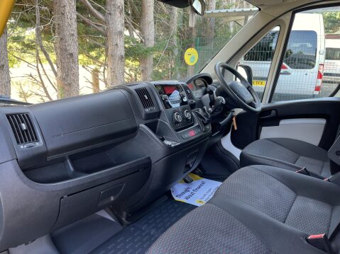 Citroen Relay 40 L4H2 BLUEHDI L4H2 17 SEAT LIGHTWEIGHT NON-D1 MINIBUS WITH AC RAMP SENSOR 26