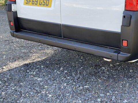Citroen Relay 40 L4H2 BLUEHDI L4H2 17 SEAT LIGHTWEIGHT NON-D1 MINIBUS WITH AC RAMP SENSOR 11