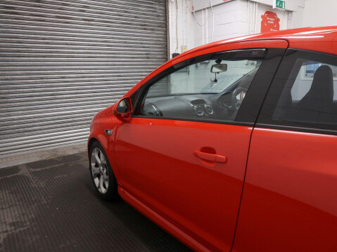 Vauxhall Corsa 1.6T 16V VXR Euro 5 3dr 29