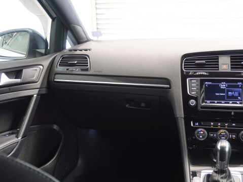 Volkswagen Golf 2.0 TSI BlueMotion Tech R DSG 4Motion Euro 6 (s/s) 3dr 34