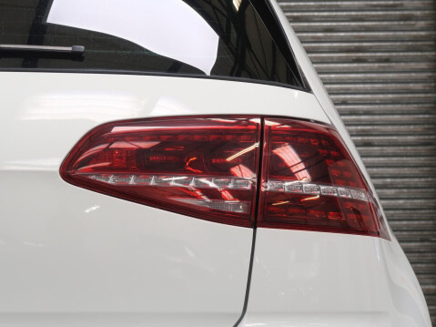 Volkswagen Golf 2.0 TSI BlueMotion Tech R DSG 4Motion Euro 6 (s/s) 3dr 60