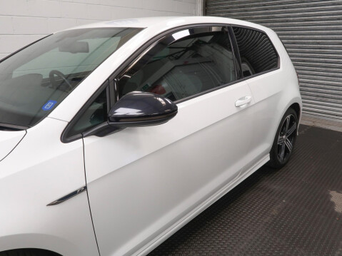 Volkswagen Golf 2.0 TSI BlueMotion Tech R DSG 4Motion Euro 6 (s/s) 3dr 68