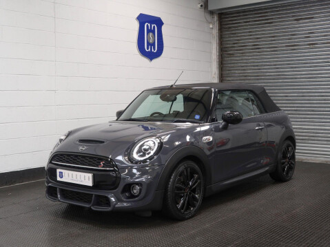 Mini Convertible 2.0 Cooper S Sport Steptronic Euro 6 (s/s) 2dr 1
