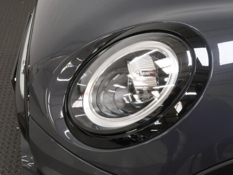 Mini Convertible 2.0 Cooper S Sport Steptronic Euro 6 (s/s) 2dr 92