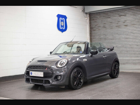 Mini Convertible 2.0 Cooper S Sport Steptronic Euro 6 (s/s) 2dr 5