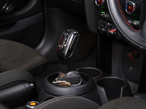 Mini Convertible 2.0 Cooper S Sport Steptronic Euro 6 (s/s) 2dr 28