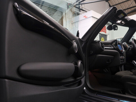 Mini Convertible 2.0 Cooper S Sport Steptronic Euro 6 (s/s) 2dr 60