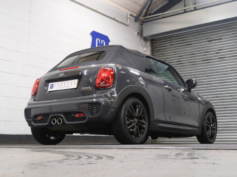 Mini Convertible 2.0 Cooper S Sport Steptronic Euro 6 (s/s) 2dr 97