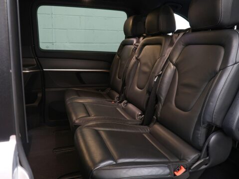 Mercedes-Benz V Class 2.0 V300d AMG Line G-Tronic+ Euro 6 (s/s) 5dr XLWB 33