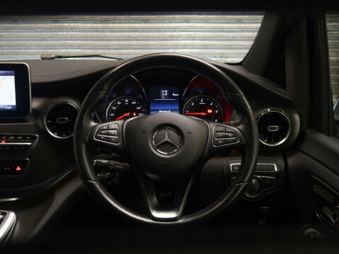 Mercedes-Benz V Class 2.0 V300d AMG Line G-Tronic+ Euro 6 (s/s) 5dr XLWB 51