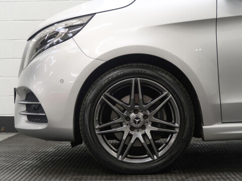 Mercedes-Benz V Class 2.0 V300d AMG Line G-Tronic+ Euro 6 (s/s) 5dr XLWB 10
