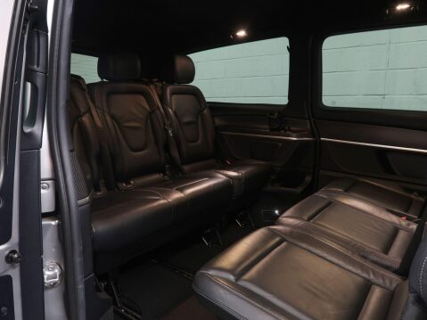 Mercedes-Benz V Class 2.0 V300d AMG Line G-Tronic+ Euro 6 (s/s) 5dr XLWB 32