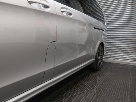 Mercedes-Benz V Class 2.0 V300d AMG Line G-Tronic+ Euro 6 (s/s) 5dr XLWB 98