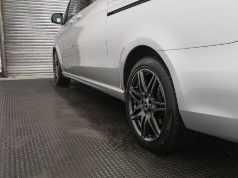 Mercedes-Benz V Class 2.0 V300d AMG Line G-Tronic+ Euro 6 (s/s) 5dr XLWB 83
