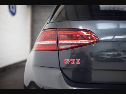 Volkswagen Golf 2.0 TSI BlueMotion Tech GTI Performance Euro 6 (s/s) 5dr 76
