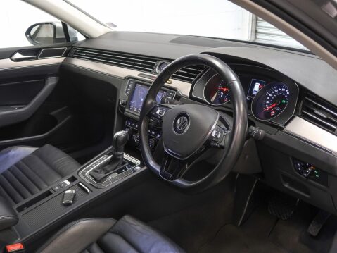 Volkswagen Passat 2.0 BiTDI BlueMotion Tech GT DSG 4Motion Euro 6 (s/s) 5dr 11