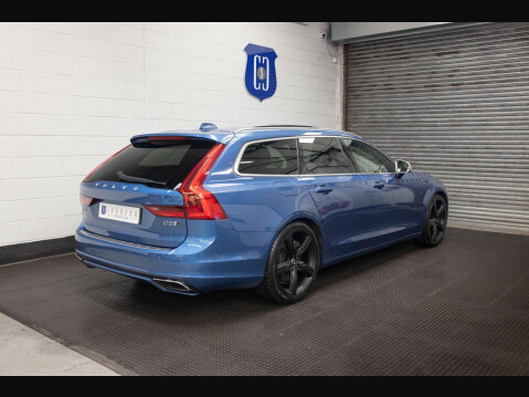 Volvo V90 2.0 D5 PowerPulse R-Design Auto AWD Euro 6 (s/s) 5dr 2