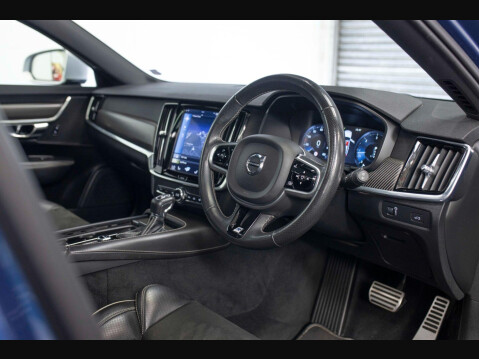 Volvo V90 2.0 D5 PowerPulse R-Design Auto AWD Euro 6 (s/s) 5dr 13