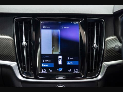 Volvo V90 2.0 D5 PowerPulse R-Design Auto AWD Euro 6 (s/s) 5dr 37