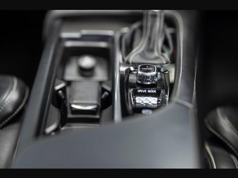 Volvo V90 2.0 D5 PowerPulse R-Design Auto AWD Euro 6 (s/s) 5dr 43