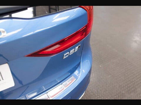 Volvo V90 2.0 D5 PowerPulse R-Design Auto AWD Euro 6 (s/s) 5dr 74