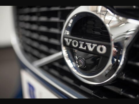 Volvo V90 2.0 D5 PowerPulse R-Design Auto AWD Euro 6 (s/s) 5dr 84