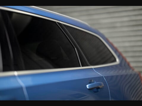 Volvo V90 2.0 D5 PowerPulse R-Design Auto AWD Euro 6 (s/s) 5dr 93
