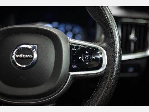 Volvo V90 2.0 D5 PowerPulse R-Design Auto AWD Euro 6 (s/s) 5dr 48
