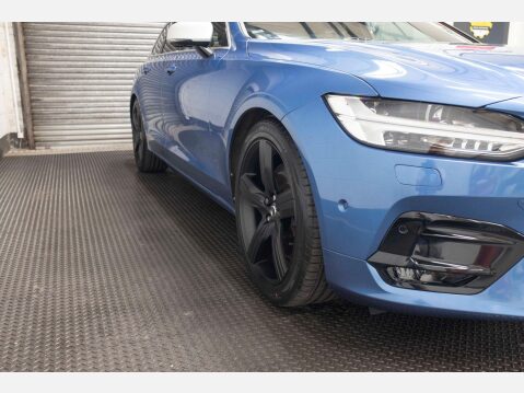Volvo V90 2.0 D5 PowerPulse R-Design Auto AWD Euro 6 (s/s) 5dr 87