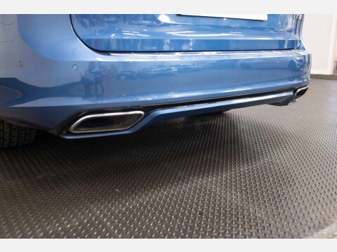 Volvo V90 2.0 D5 PowerPulse R-Design Auto AWD Euro 6 (s/s) 5dr 77