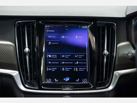 Volvo V90 2.0 D5 PowerPulse R-Design Auto AWD Euro 6 (s/s) 5dr 29