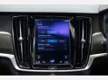 Volvo V90 2.0 D5 PowerPulse R-Design Auto AWD Euro 6 (s/s) 5dr 33