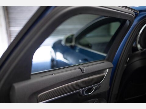 Volvo V90 2.0 D5 PowerPulse R-Design Auto AWD Euro 6 (s/s) 5dr 51