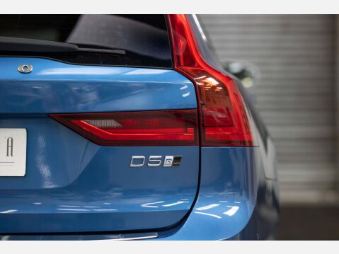 Volvo V90 2.0 D5 PowerPulse R-Design Auto AWD Euro 6 (s/s) 5dr 72